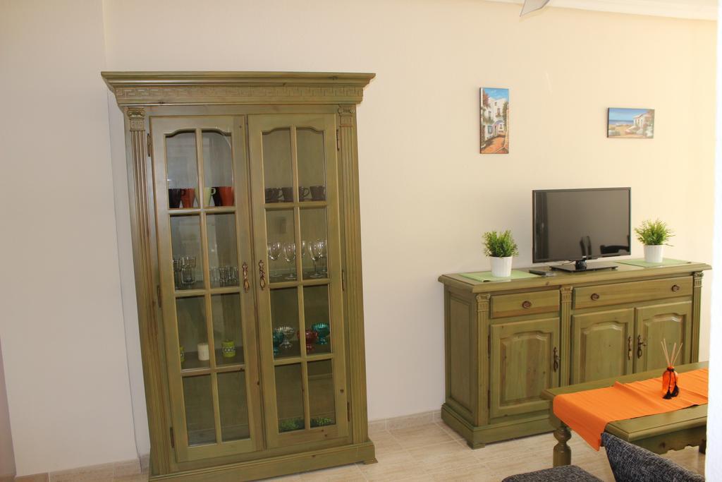 Apartamento Apartamento Mariposa Torrevieja Habitación foto
